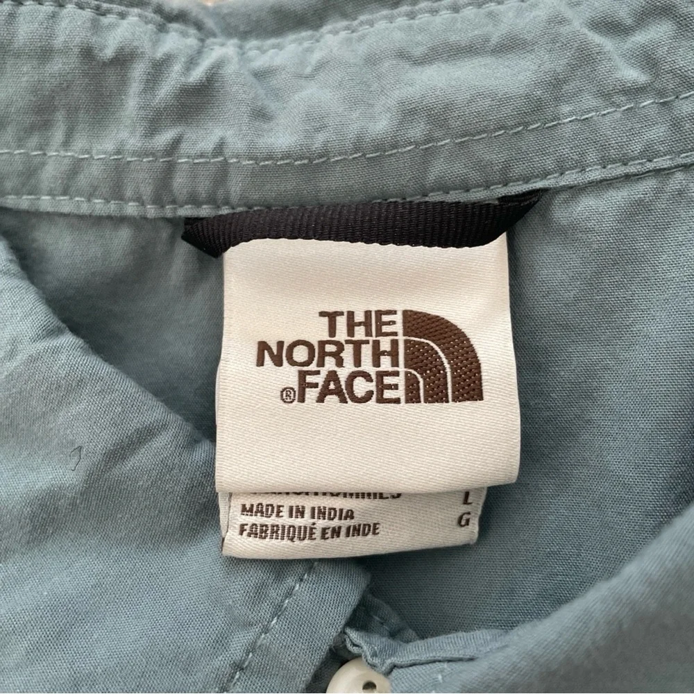 The North Face Shirt Mens Large Blue Short Sleeve Outdoor Fish All Over Print